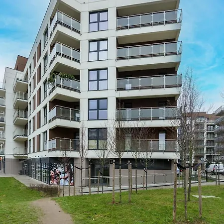 Apartment Lwowska By The Malta By Renters