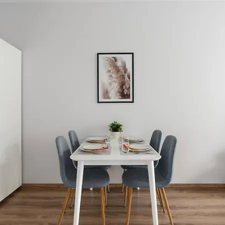 아파트 Lwowska By The Malta By Renters 포즈난