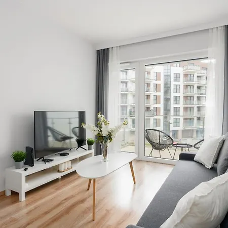 Lwowska By The Malta By Renters Апартаменты