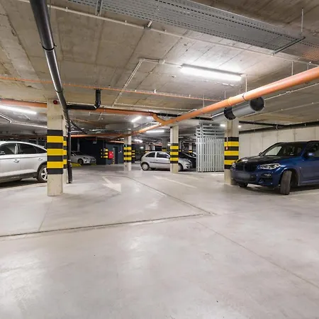 Lwowska By The Malta By Renters *