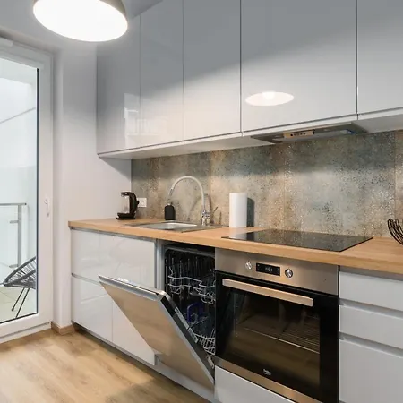 Lwowska By The Malta By Renters