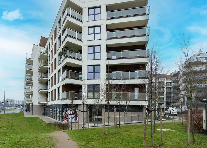 Apartamento Lwowska By The Malta By Renters