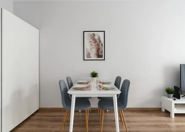 Apartamento Lwowska By The Malta By Renters Poznań